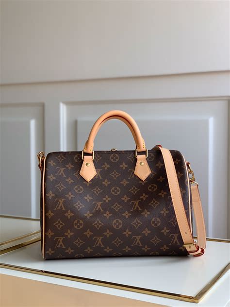 lv speedy 30 包